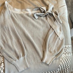 New York and Company women’s beige, lightweight sweater. Brand new with tags